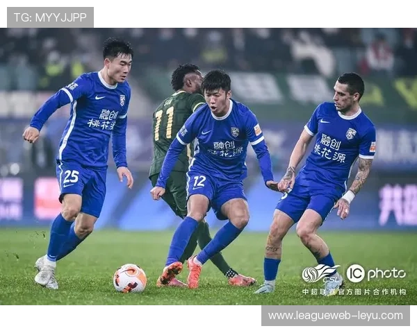 恰尔汗奥卢无球跑动惊艳全场，球队进攻效率大幅提升