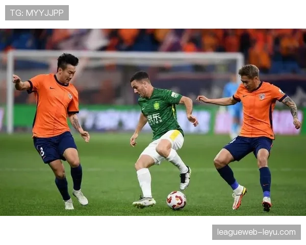 中超名将竞逐MVP殊荣,强队表现引热议 中超名将竞逐MVP殊荣,强队表现引热议