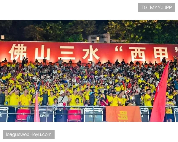 西甲新赛季点燃球迷热情，主场助威声浪彰显坚定支持