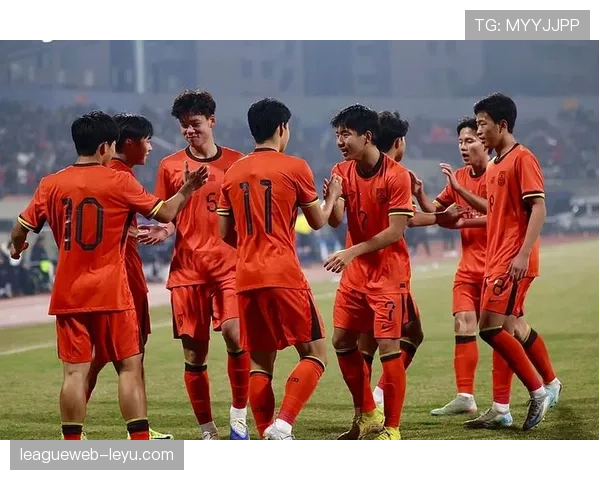 球队集训热潮持续,年轻才俊稳健表现引关注 球队集训热潮持续,年轻才俊稳健表现引关注