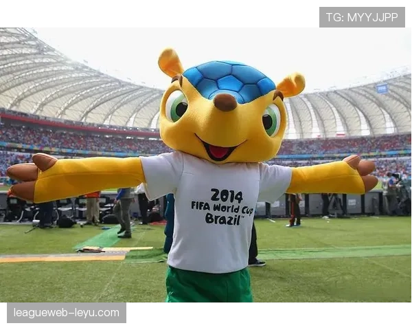 世界杯新吉祥物揭晓:融合足球精神与文化传承,引发全球关注