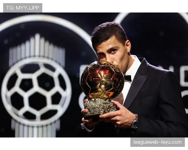 Rodri 在 4-3-3 阵型中发挥稳定，助力球队连胜提升竞争力